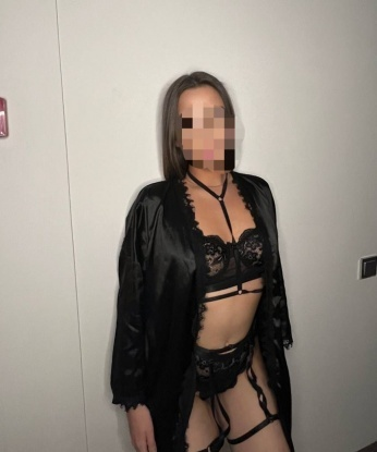 Юлия, 25 лет, 2 размер груди